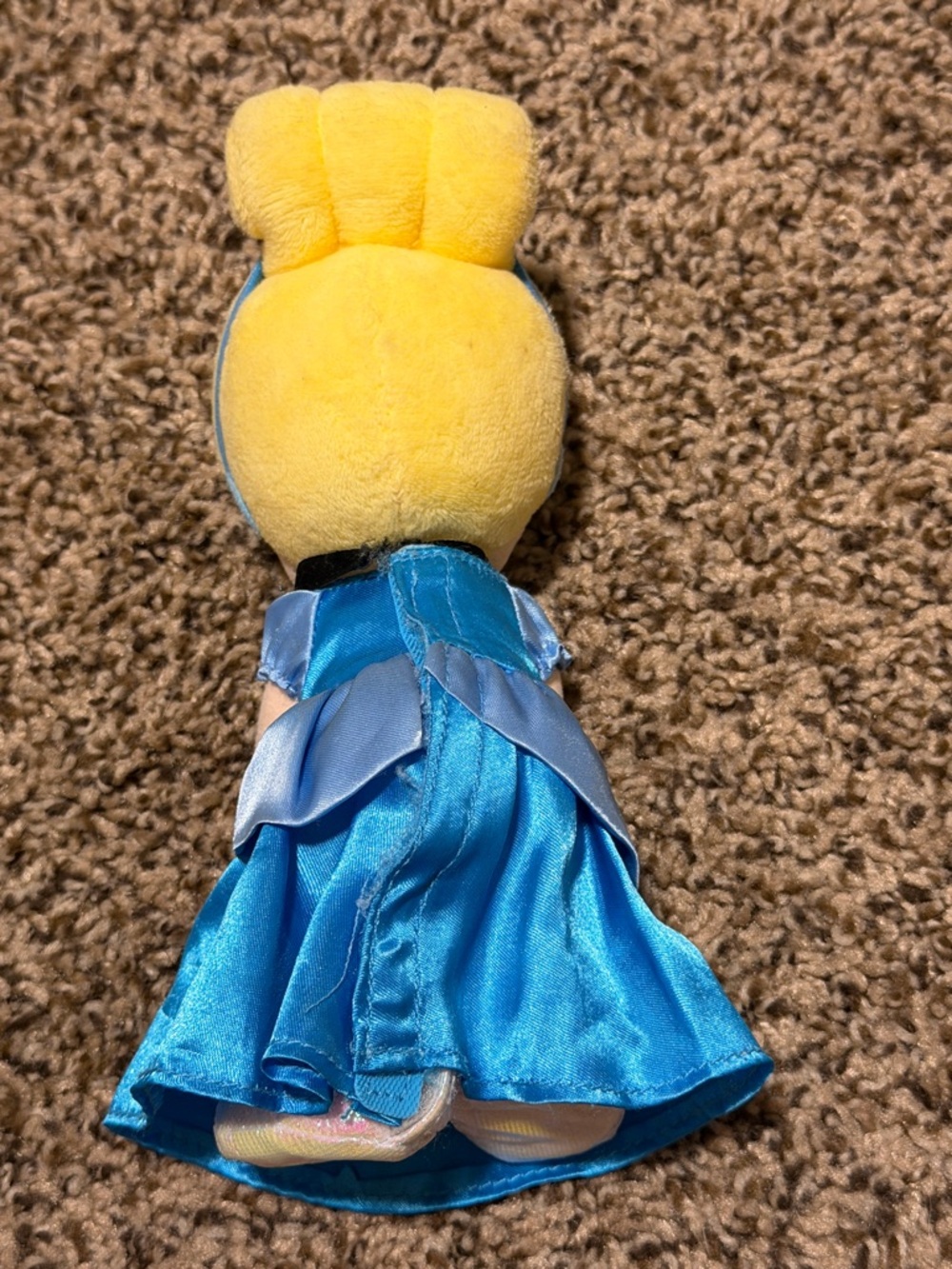 Disney Plush Cinderella Doll Nuimo - Picture 2 of 2